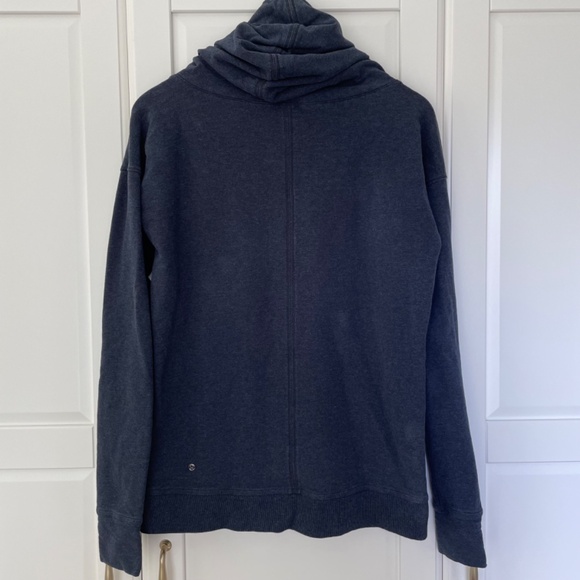 Lululemon Heathered Navy Blue Stress Less Hoodie Cowl Funnel Neck, Size 6 - Picture 12 of 16